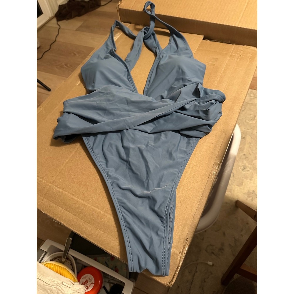 Cupshe Sapphire Blue One Piece Swimsuit Deep V-Neck High‎ Cut Size XL